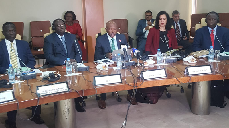 BUREAU –From left: Dr. Rene Kouassi, Director for Economic Affairs of the AUC, Mr. Tiémoko Meyliet Koné, Governor of the BCEAO, Mr. Lesetja Kganyago, Chairman of the AACB, Governor of the South African Reserve Bank, Dr. Naglaa Nozahie Edres, representative of the Governor of the Central Bank of Egypt and Mr. Majozi Vincent Sithole, Governor of the Central Bank of Swaziland